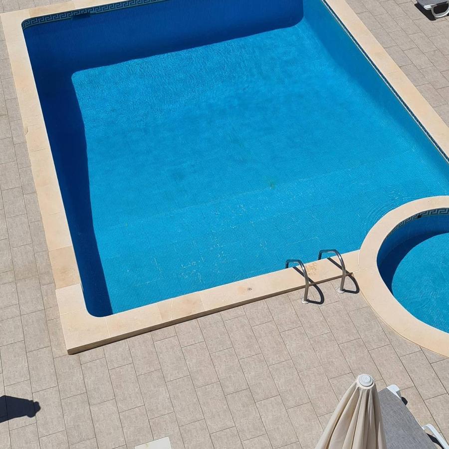 Apartamento - 2 A 4 Pessoas- Piscina Apartment Olhos de Agua  Bagian luar foto